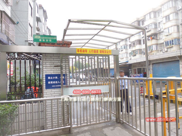小区电动玻璃感应门